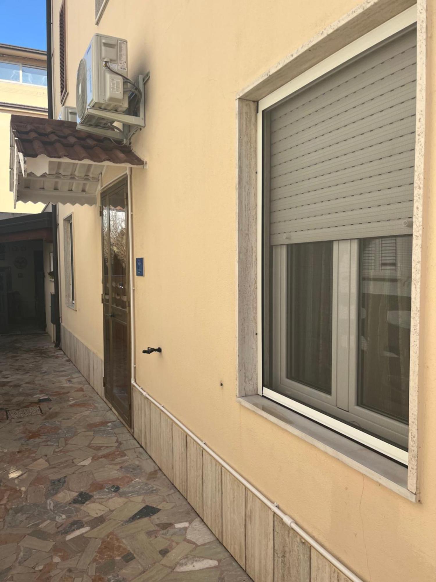 Bouganville Casa Vacanza Ambiente Climatizzato Con Wi Fi Pineto Exterior photo